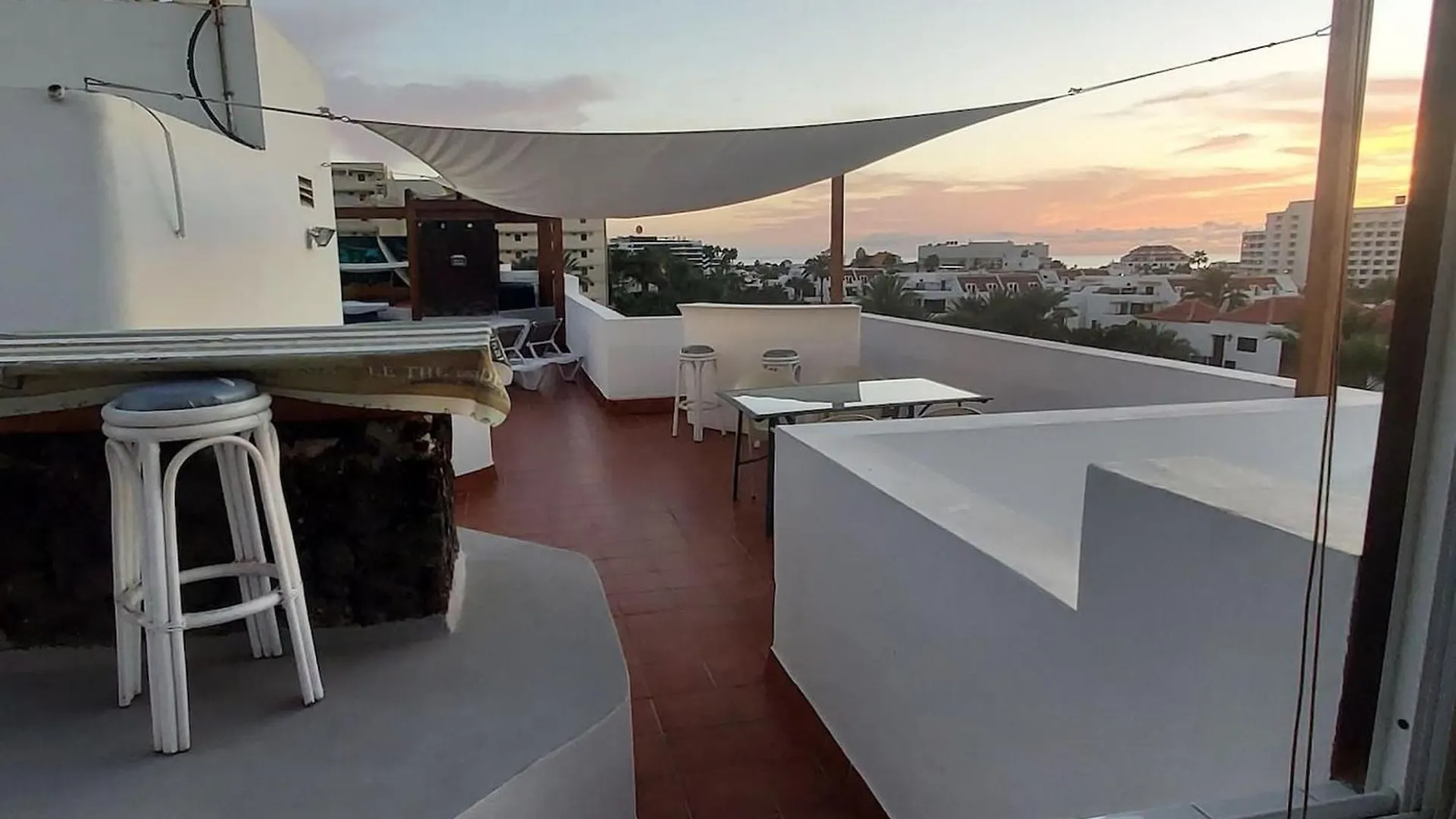 Spacious Apartment With Pool In Arona 190M² Air Conditioning  Arona (Tenerife)