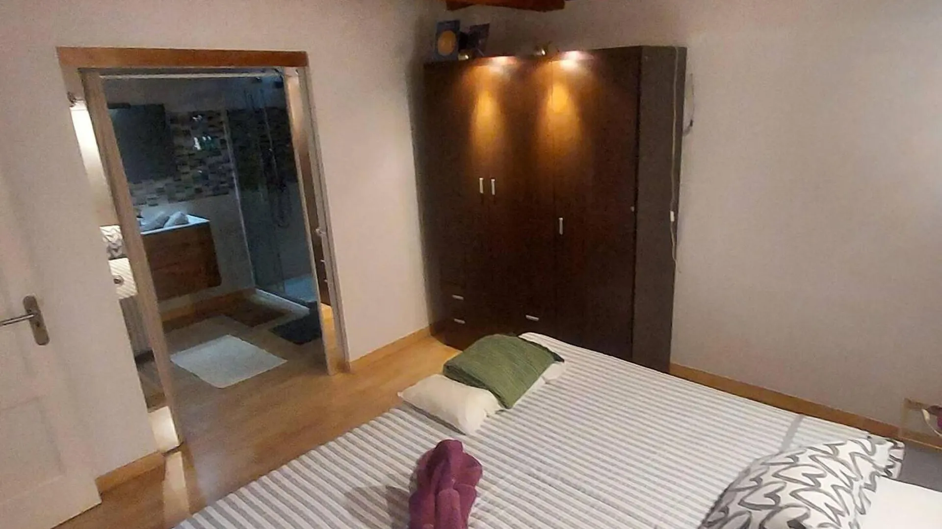 Spacious Apartment With Pool In Arona 190M² Air Conditioning