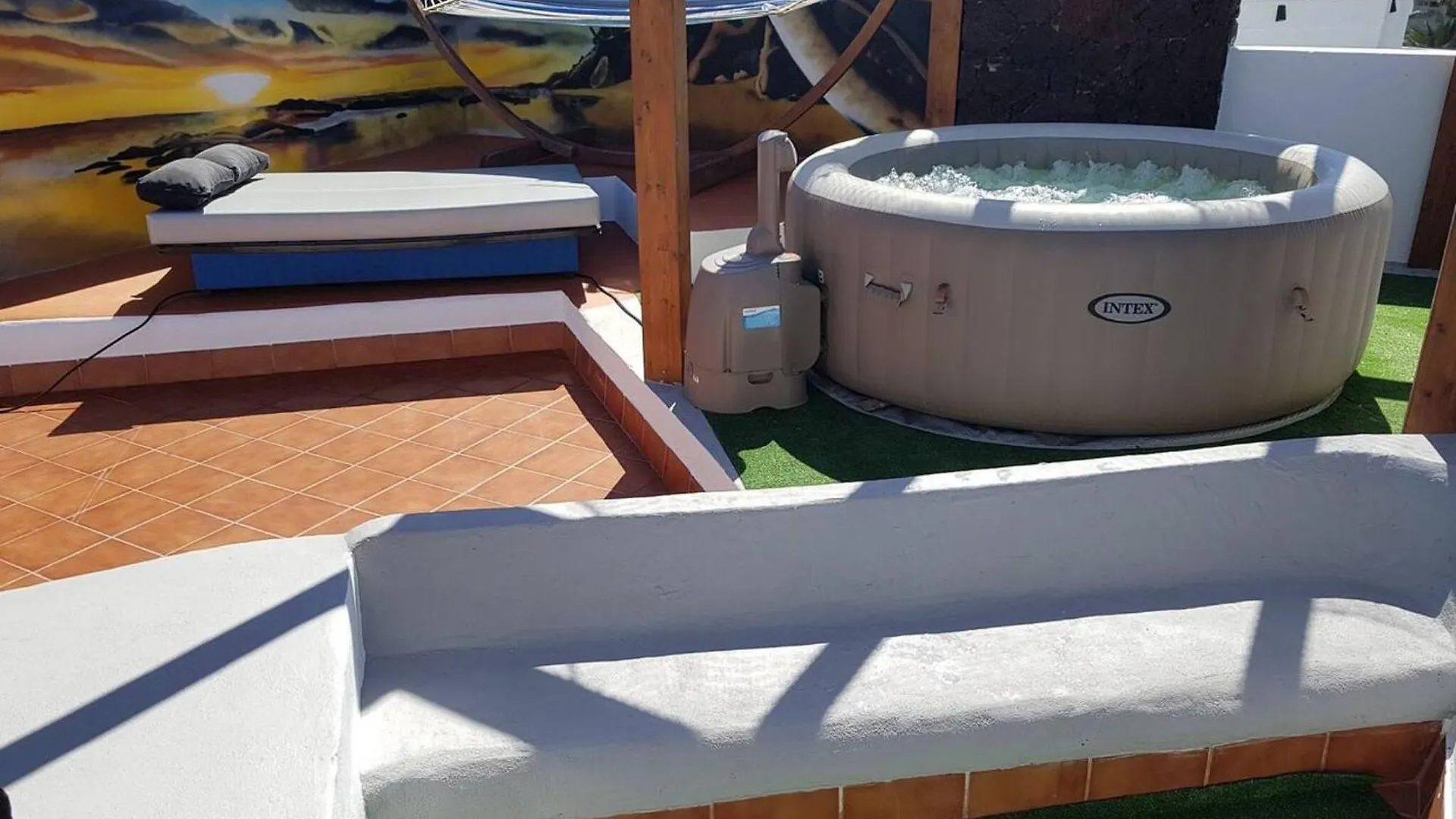 Spacious Apartment With Pool In Arona 190M² Air Conditioning Spain