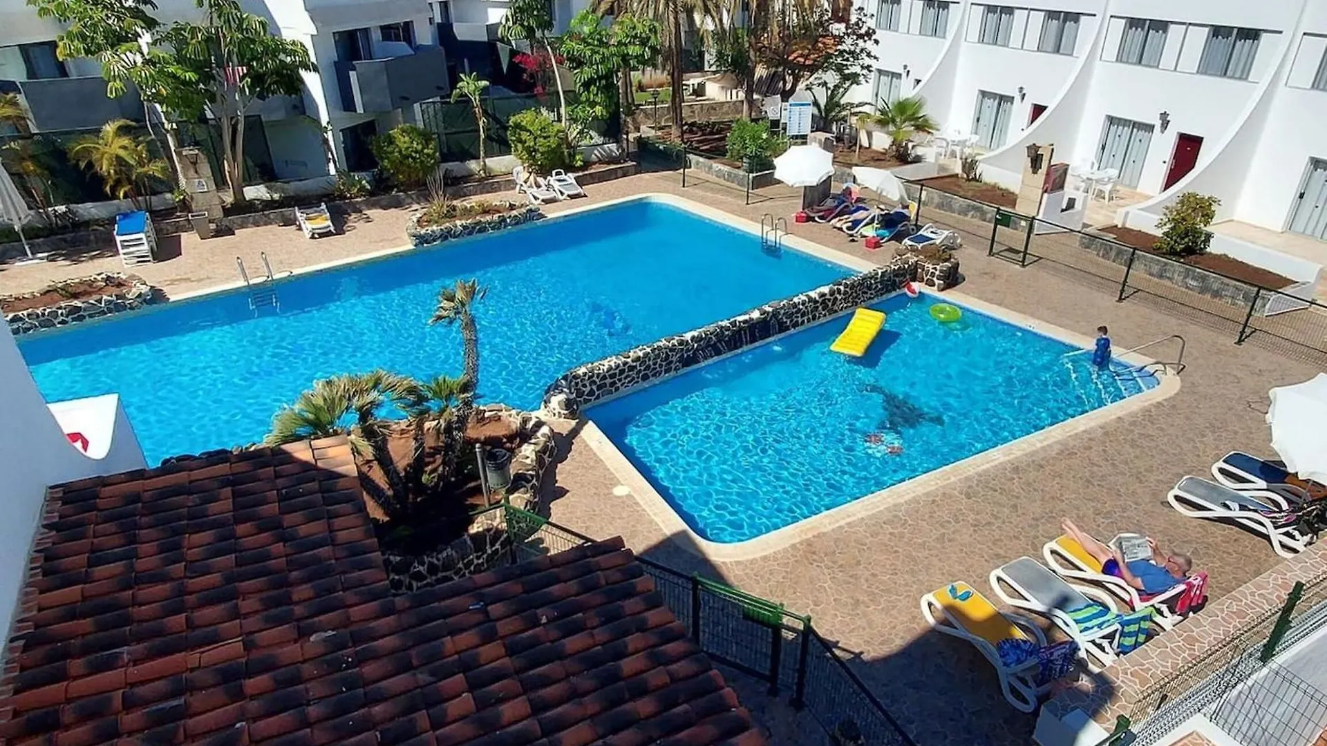 Spacious Apartment With Pool In Arona 190M² Air Conditioning 0*, Arona (Tenerife) Spain