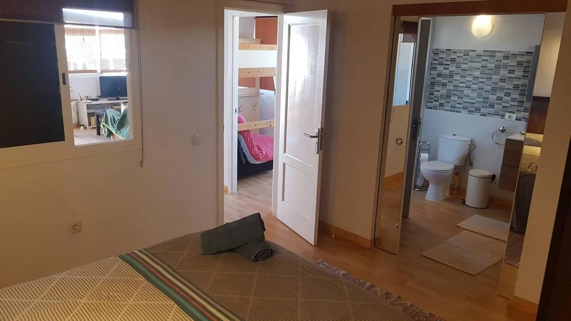 Spacious Apartment With Pool In Arona 190M² Air Conditioning
